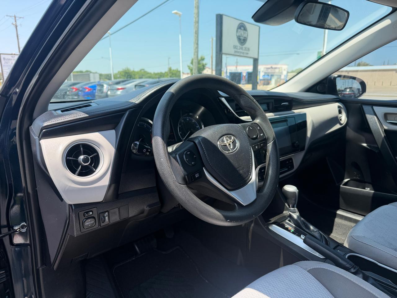 Toyota Corolla LE 2017