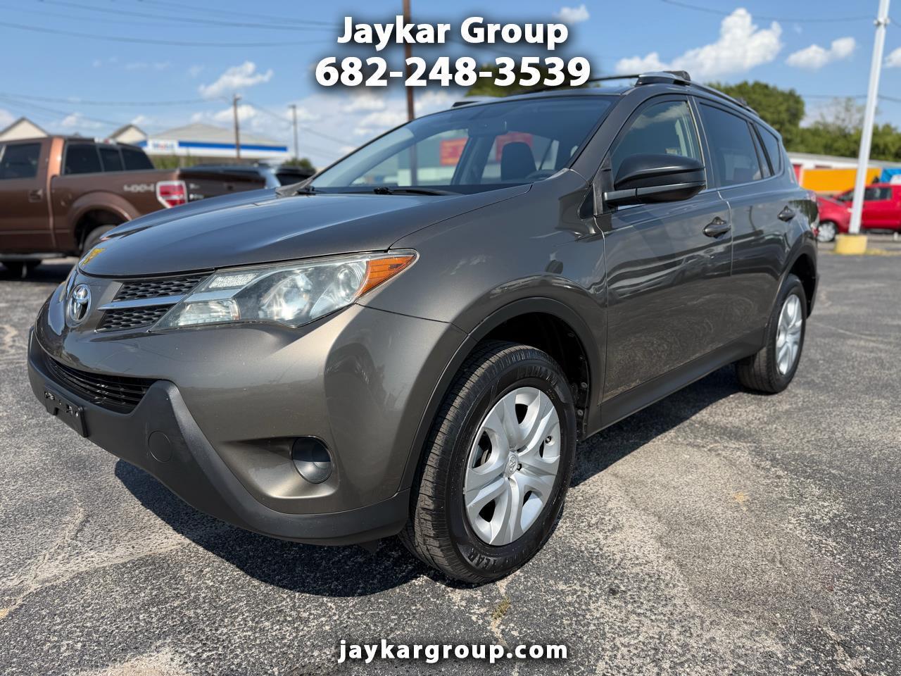 Toyota RAV4 LE FWD 2014