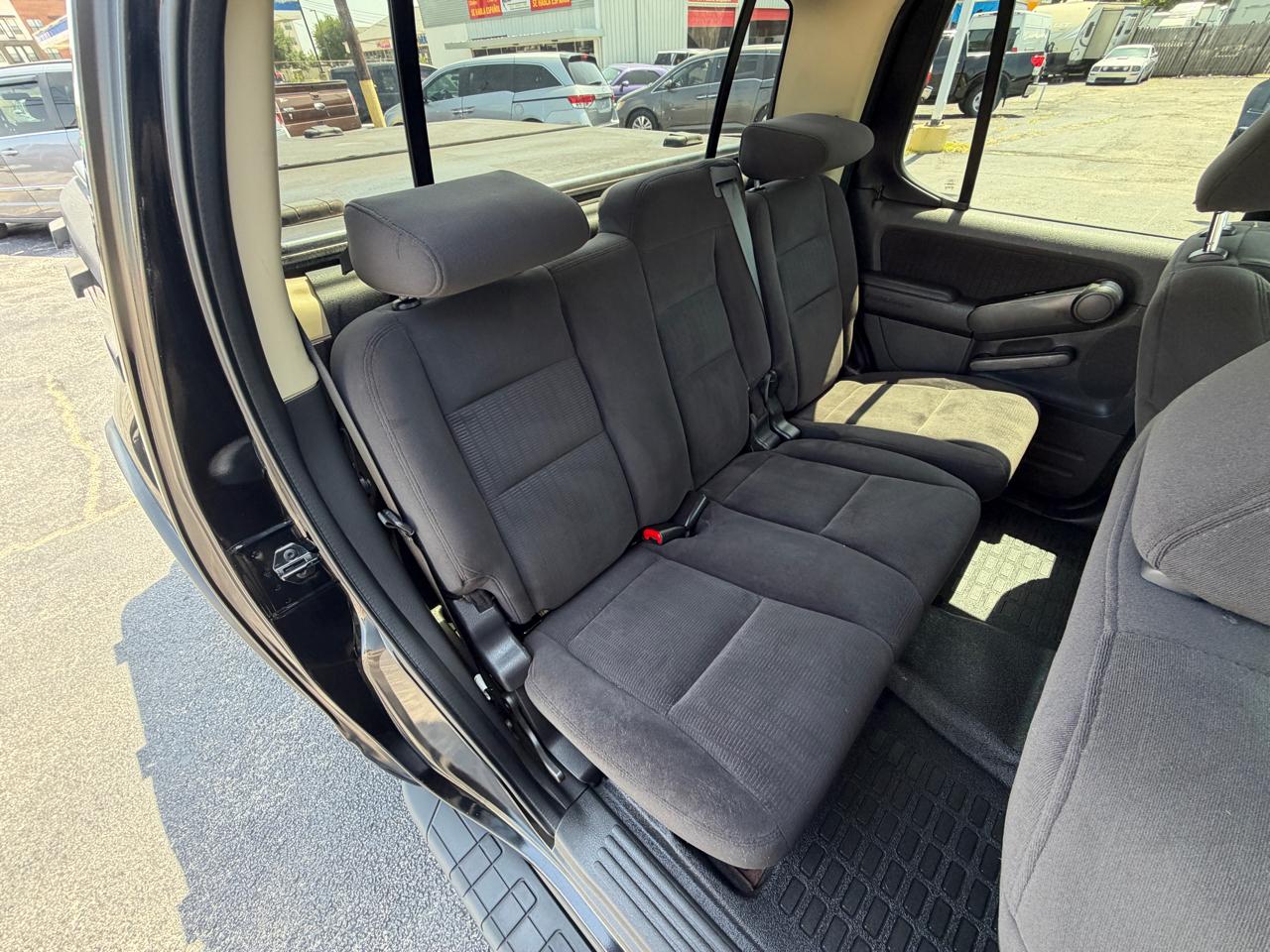 Ford Explorer Sport Trac XLT 4.0L 2WD 2010
