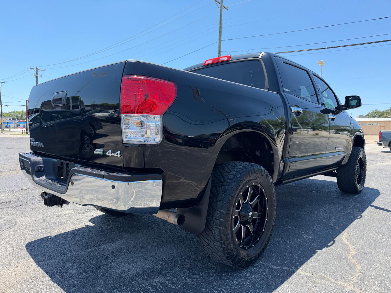 Toyota Tundra Limited 5.7L FFV CrewMax 4WD 2012