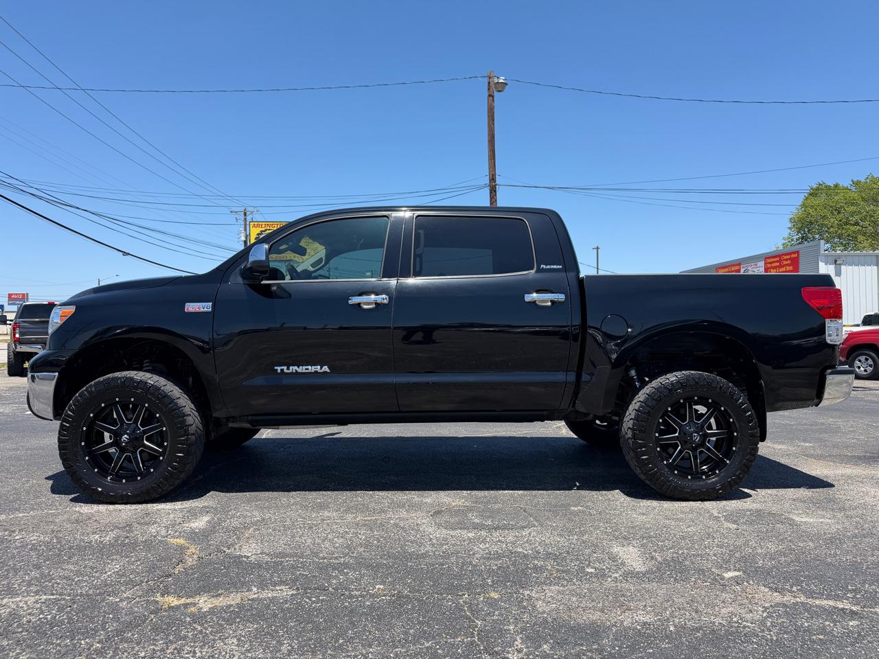 Toyota Tundra Limited 5.7L FFV CrewMax 4WD 2012