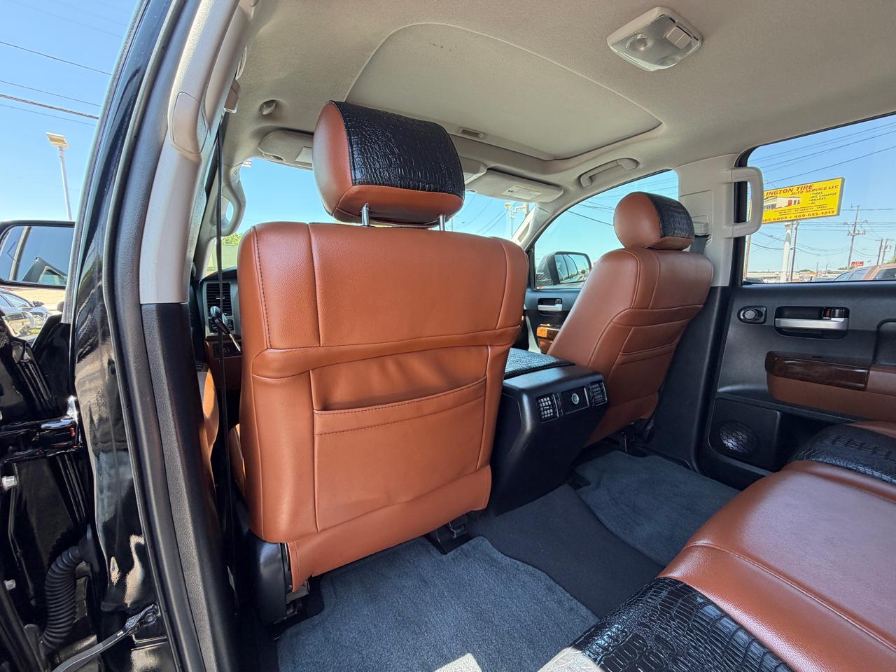 Toyota Tundra Limited 5.7L FFV CrewMax 4WD 2012