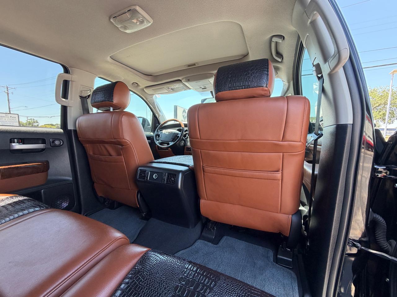 Toyota Tundra Limited 5.7L FFV CrewMax 4WD 2012