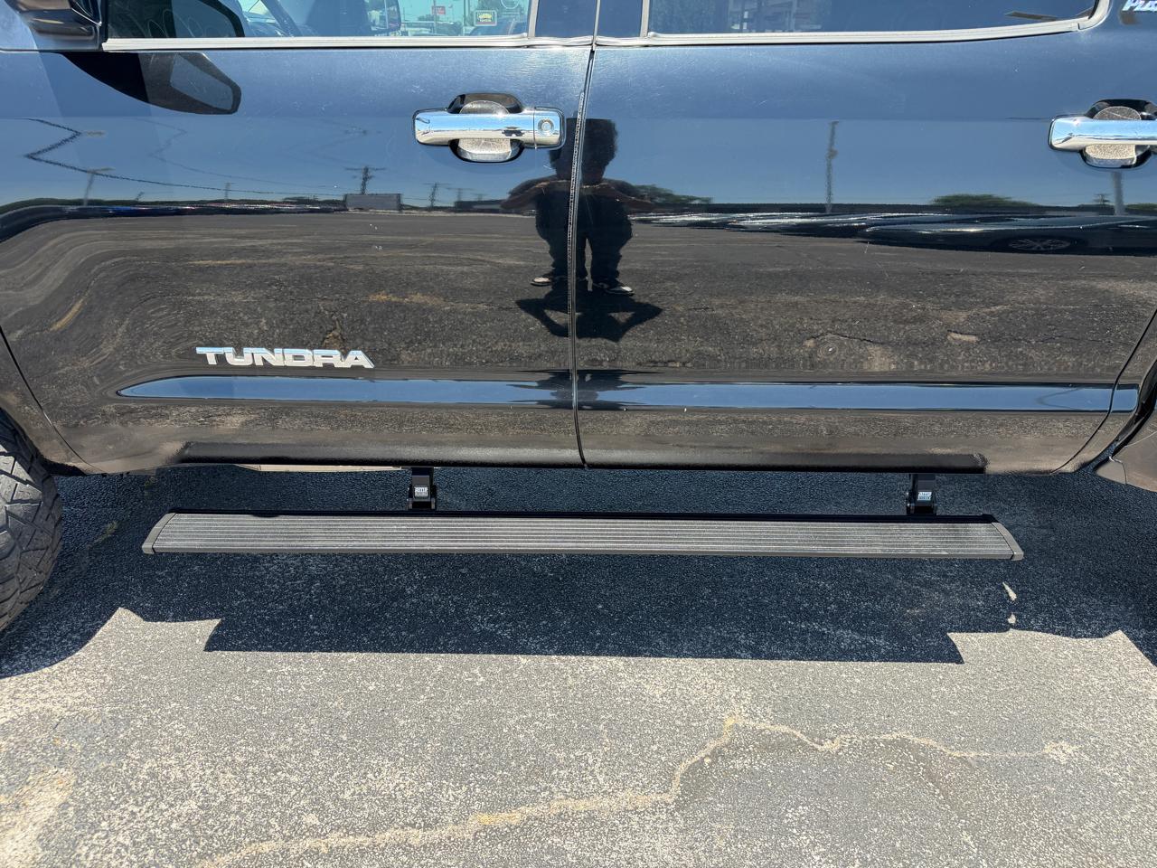Toyota Tundra Limited 5.7L FFV CrewMax 4WD 2012