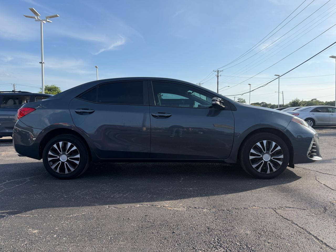 Toyota Corolla 50th Anniversary Special Edition CVT 2018