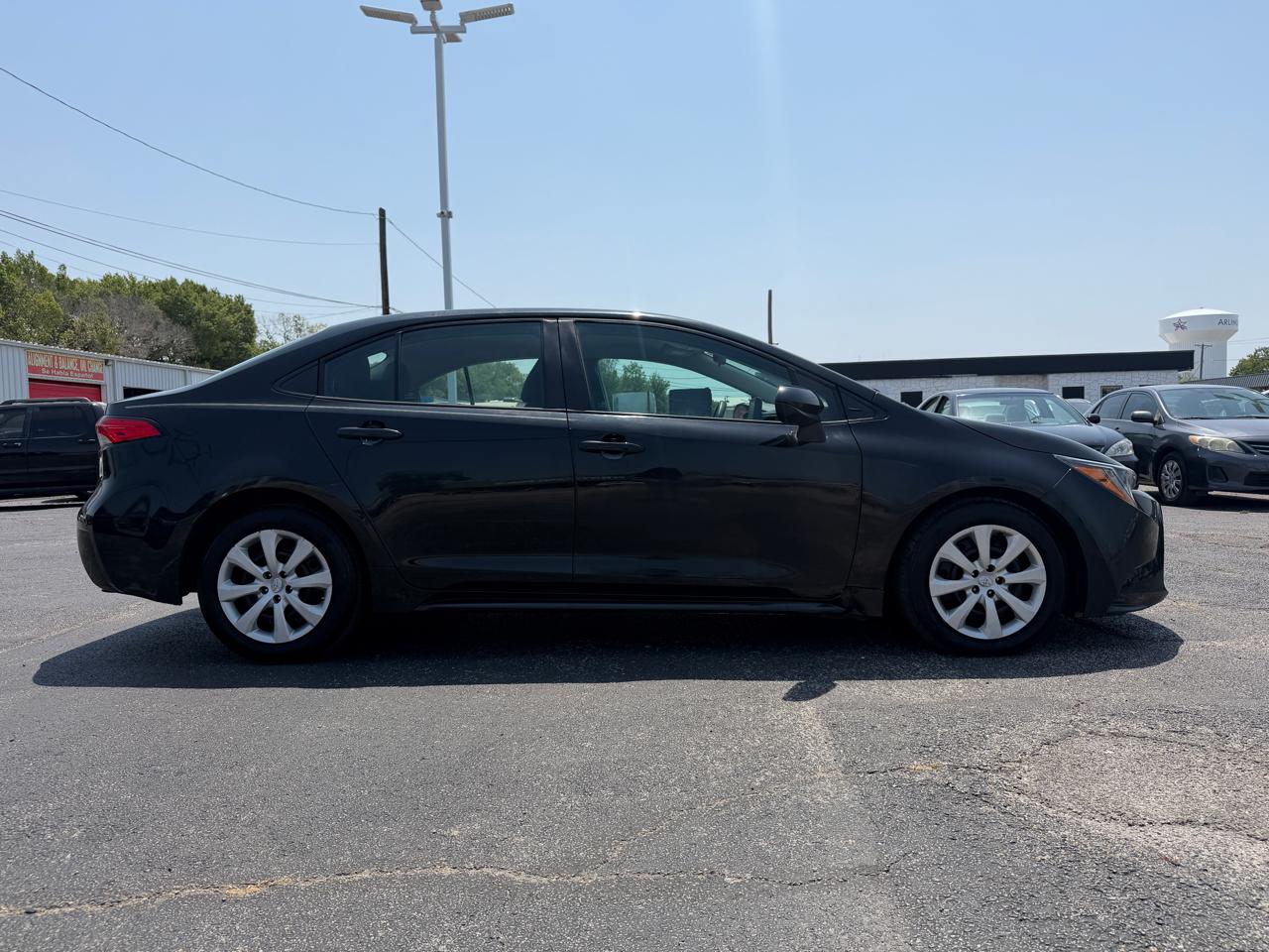 Toyota Corolla LE 2022