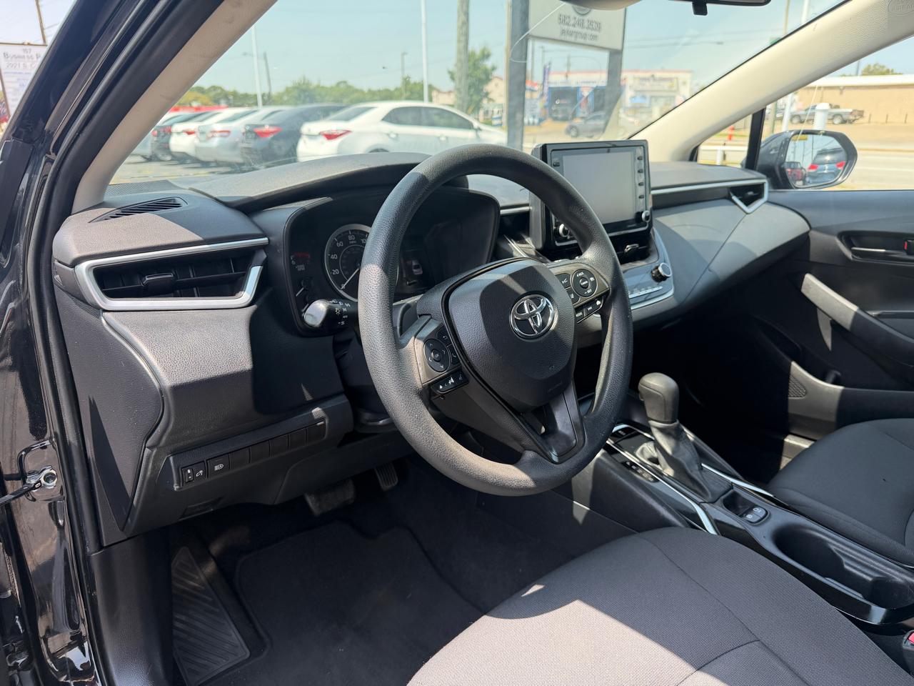 Toyota Corolla LE 2022
