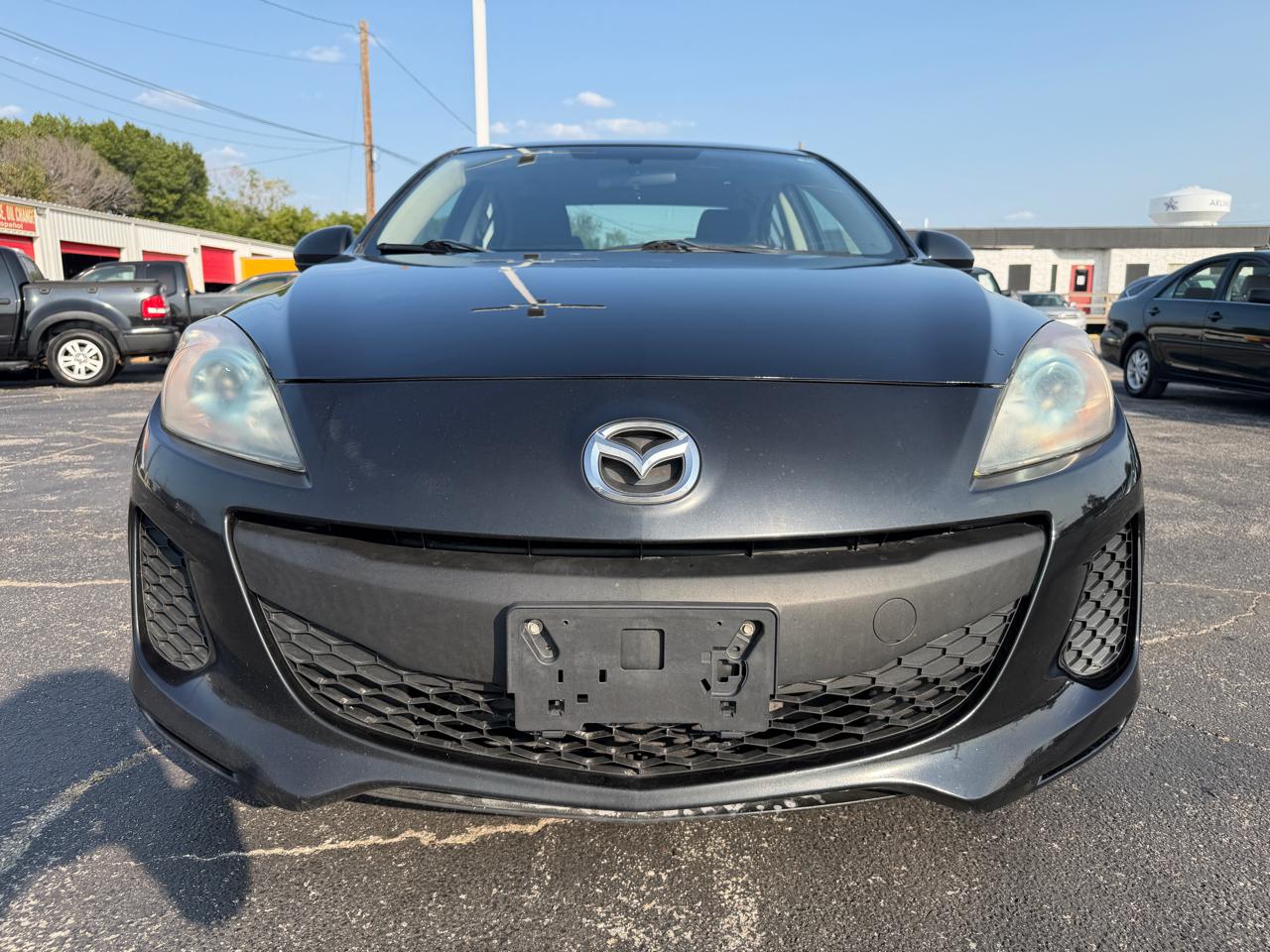 Mazda MAZDA3 i Sport 4-Door 2013