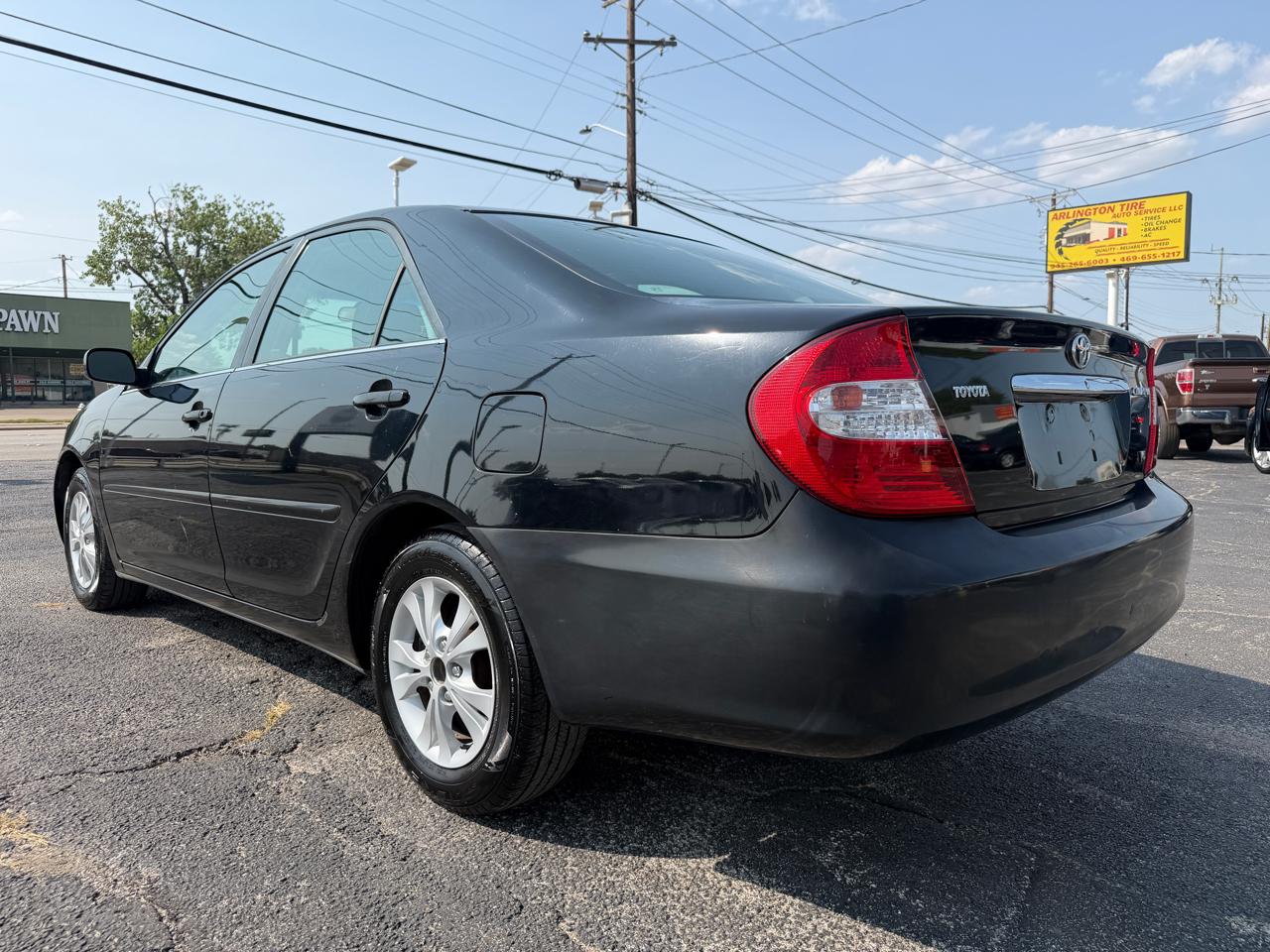 Toyota Camry LE V6 2004