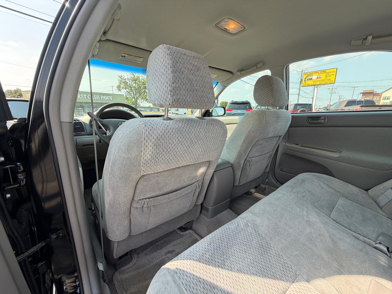 Toyota Camry LE V6 2004