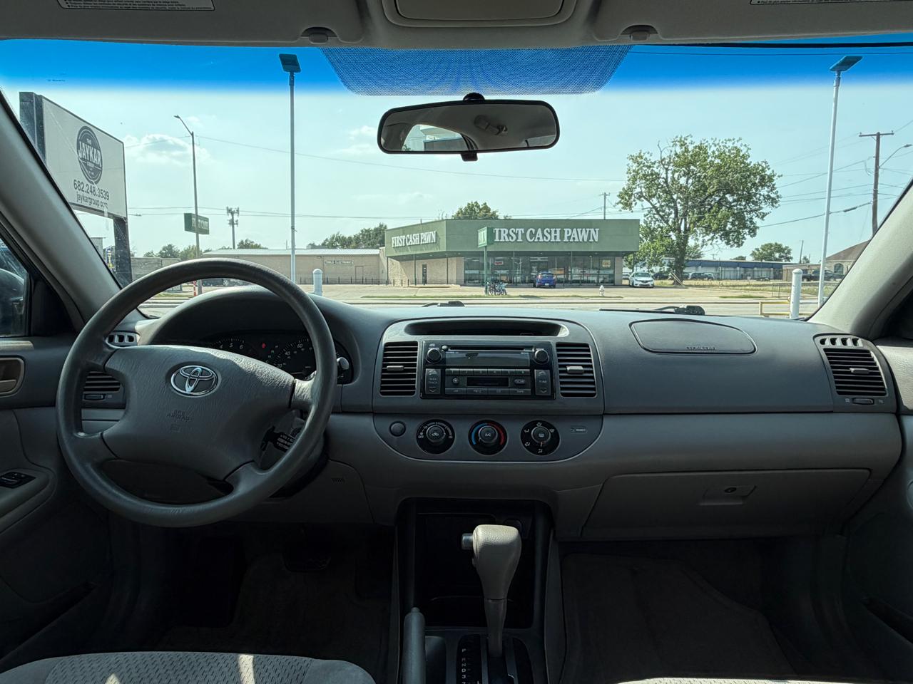 Toyota Camry LE V6 2004