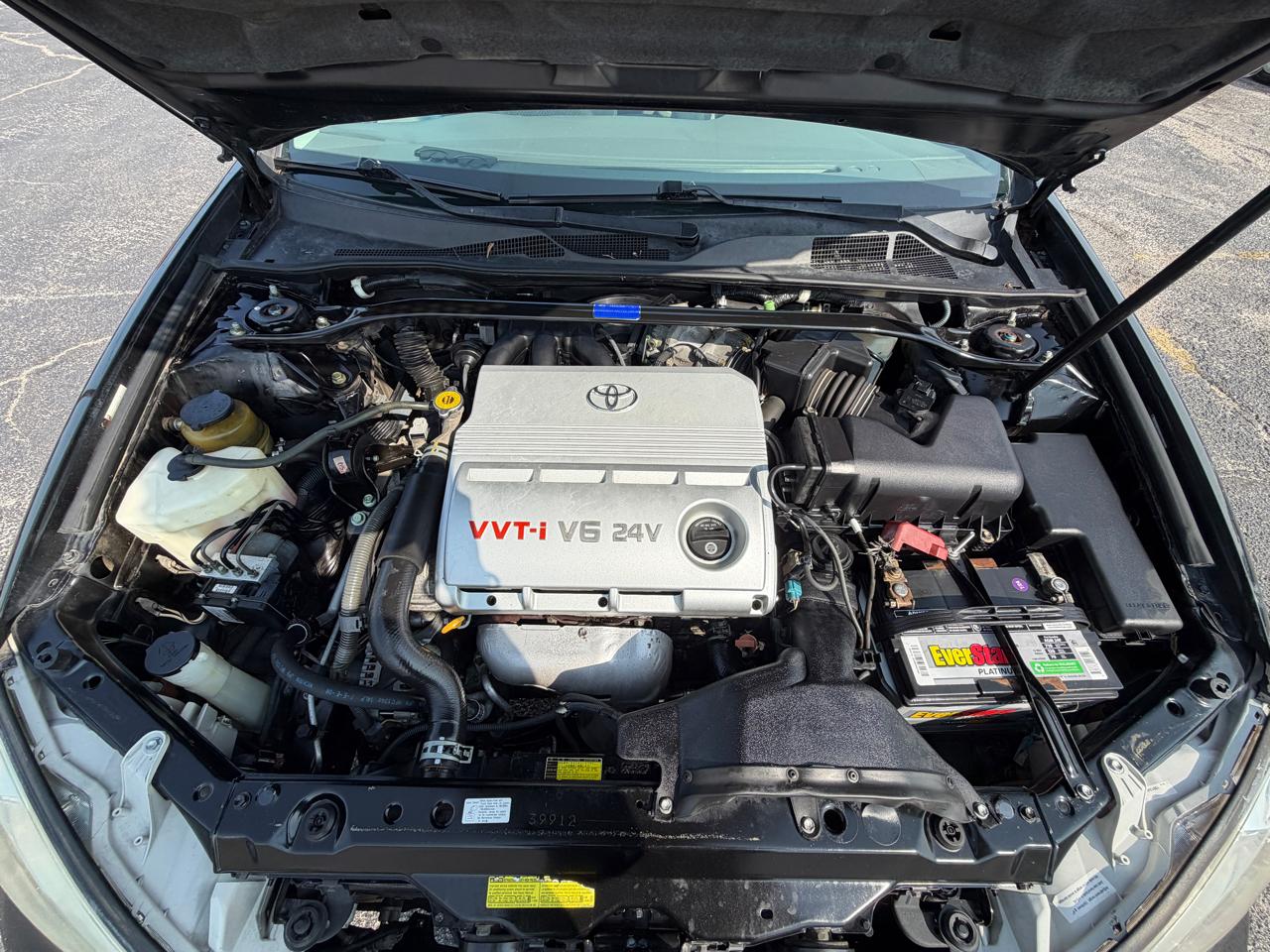 Toyota Camry LE V6 2004