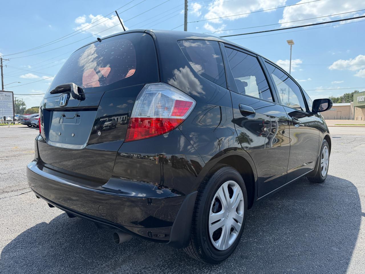 Honda Fit 5-Speed AT 2009