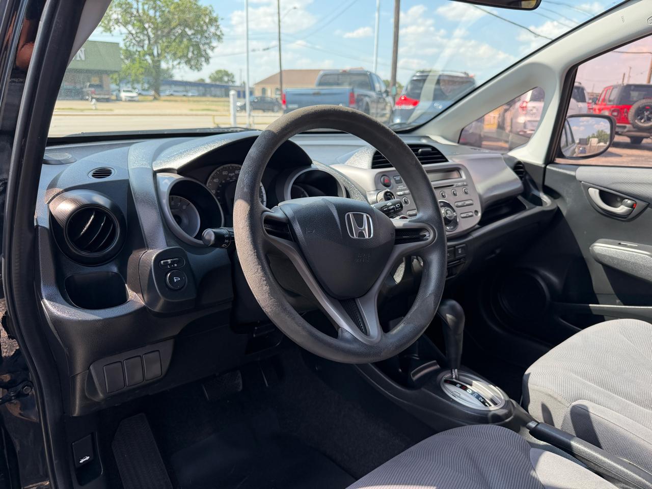 Honda Fit 5-Speed AT 2009