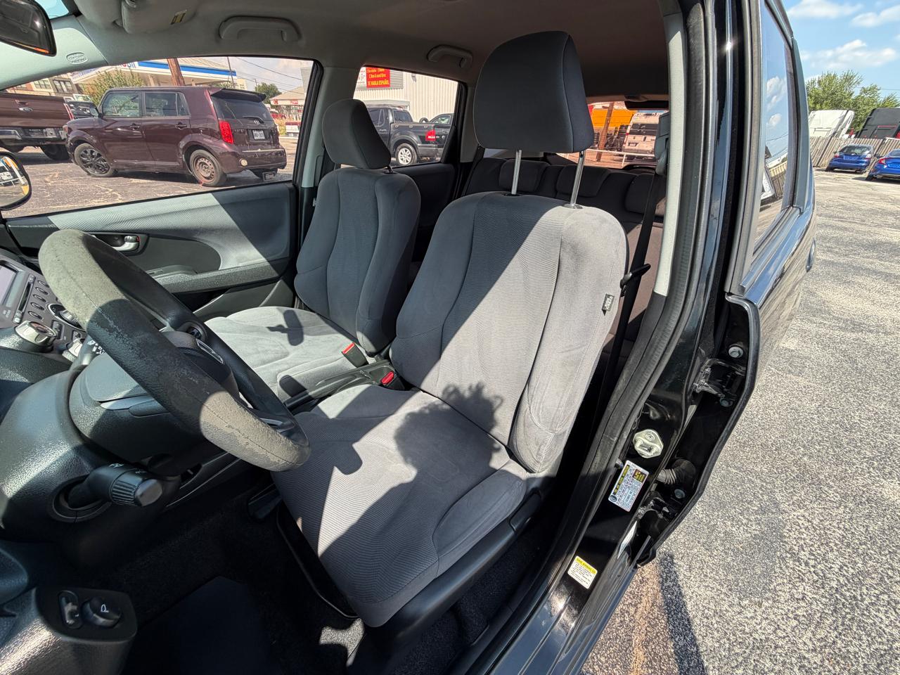Honda Fit 5-Speed AT 2009
