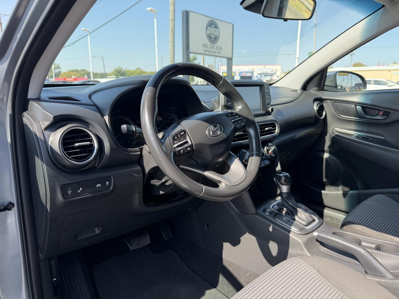 Hyundai Kona SEL 2020
