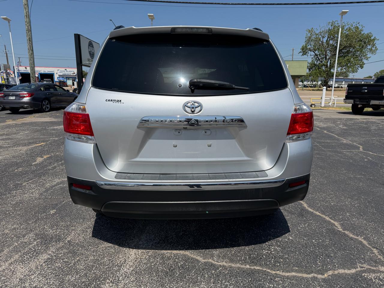 Toyota Highlander SE FWD V6 2013