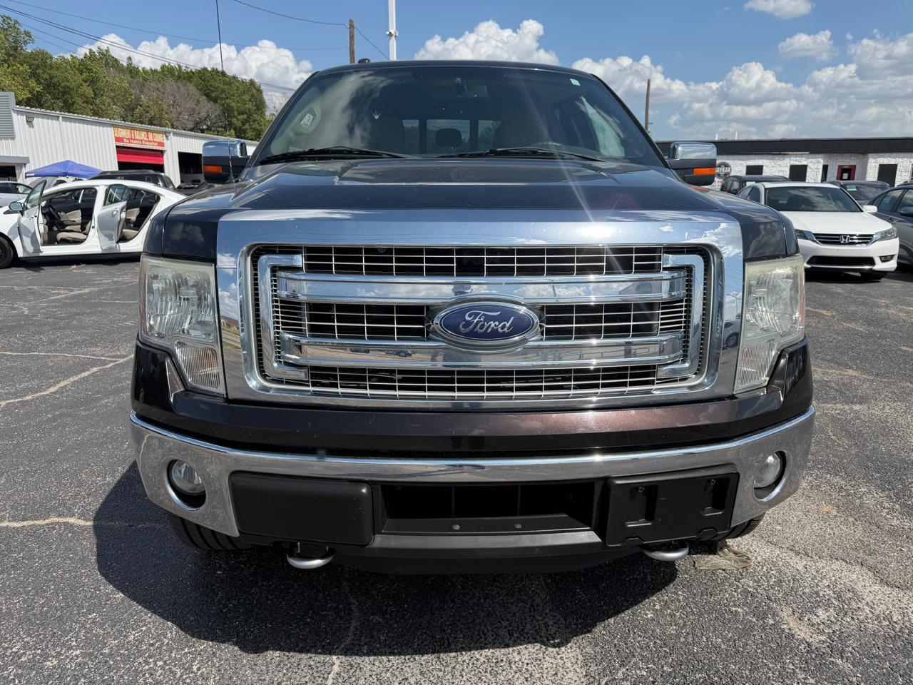 Ford F-150 XL SuperCrew 5.5-ft. Bed 4WD 2014
