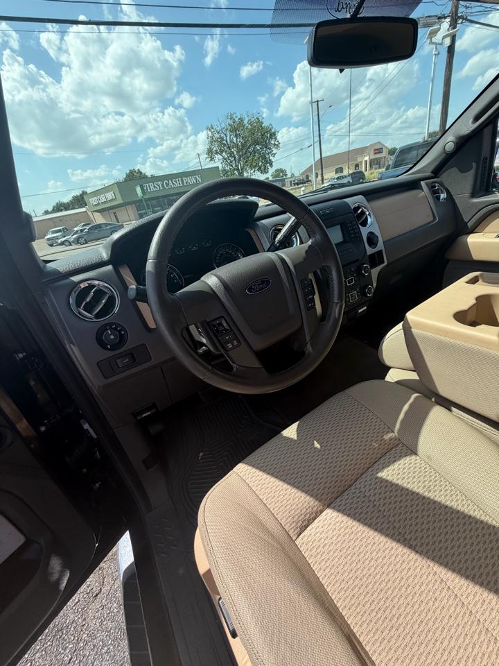 Ford F-150 XL SuperCrew 5.5-ft. Bed 4WD 2014
