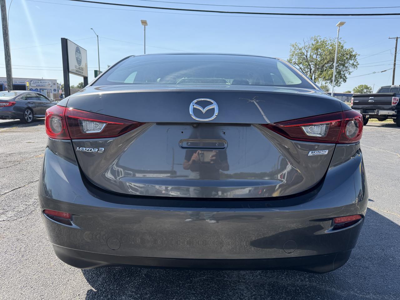 Mazda MAZDA3 i Sport AT 4-Door 2017