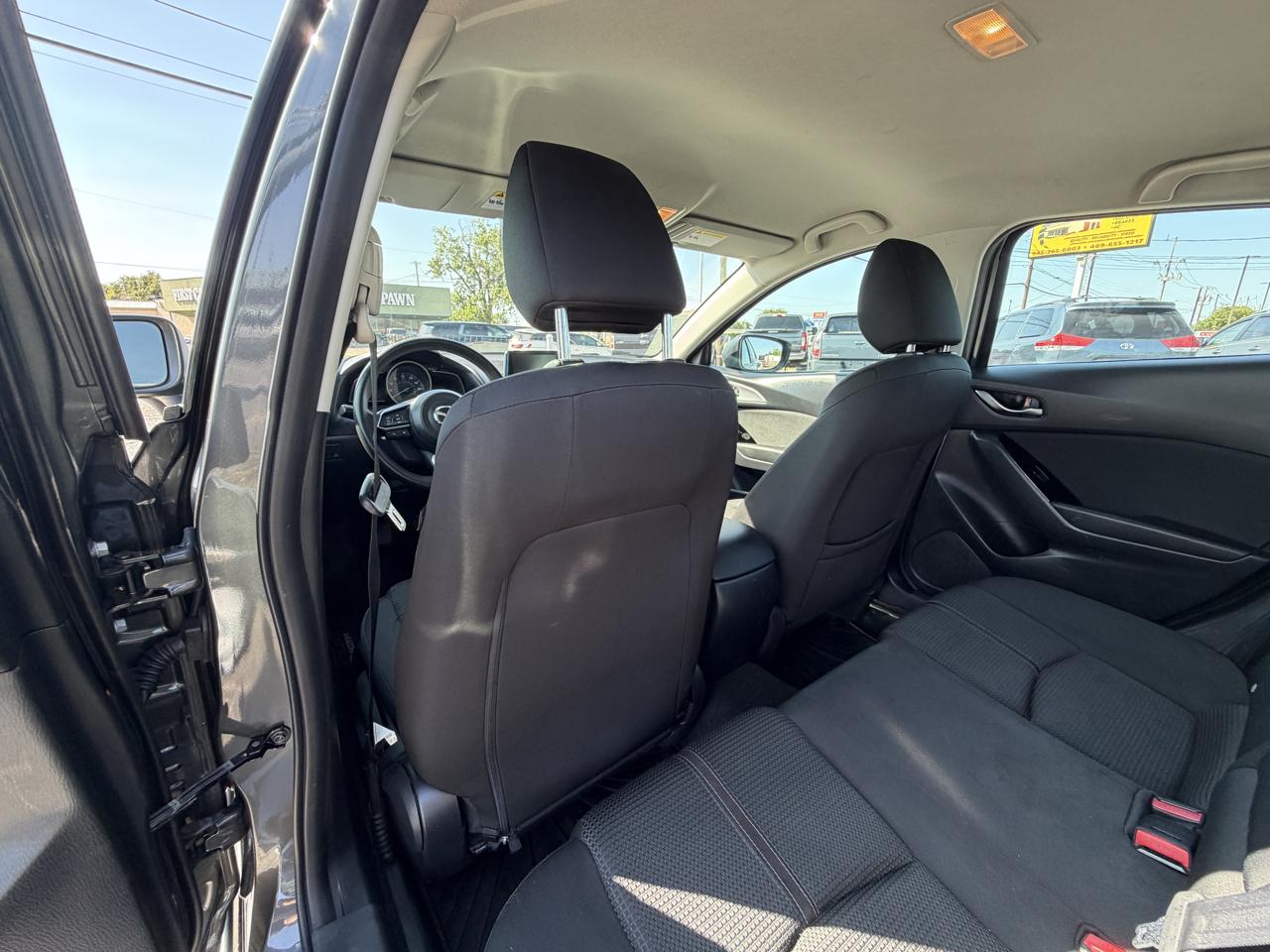 Mazda MAZDA3 i Sport AT 4-Door 2017