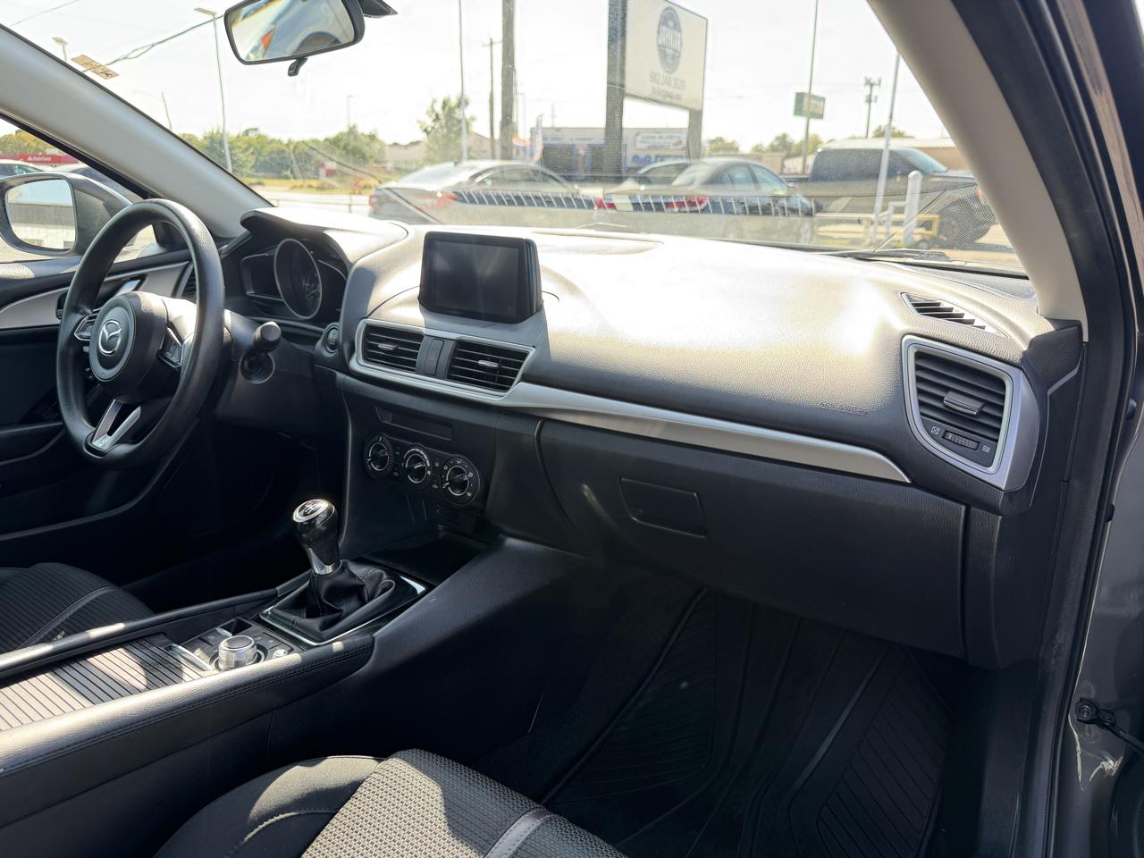 Mazda MAZDA3 i Sport AT 4-Door 2017