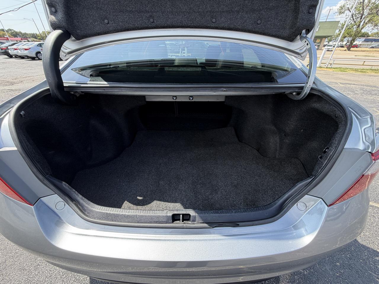 Toyota Camry SE 2015