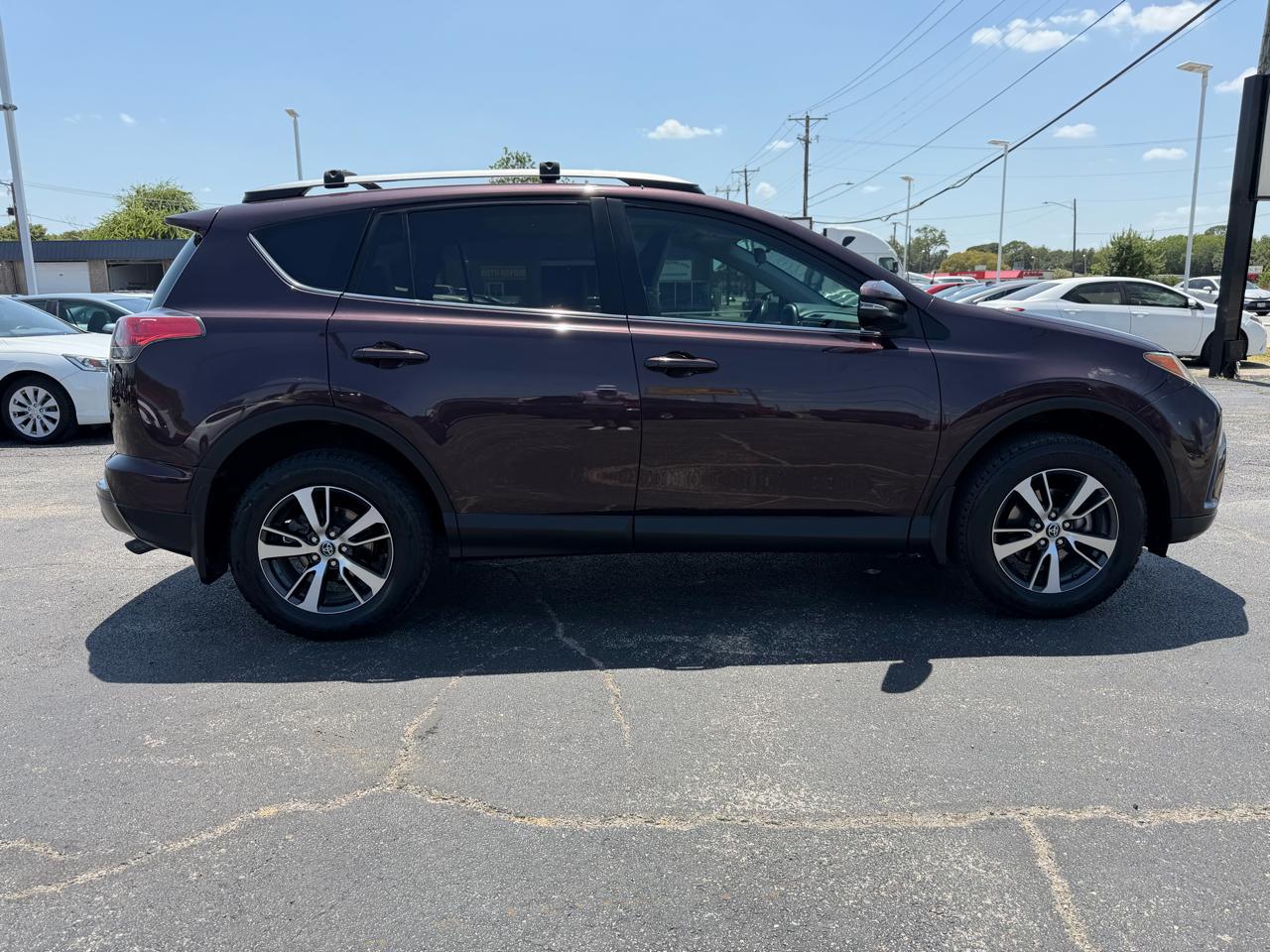 Toyota RAV4 XLE AWD 2017