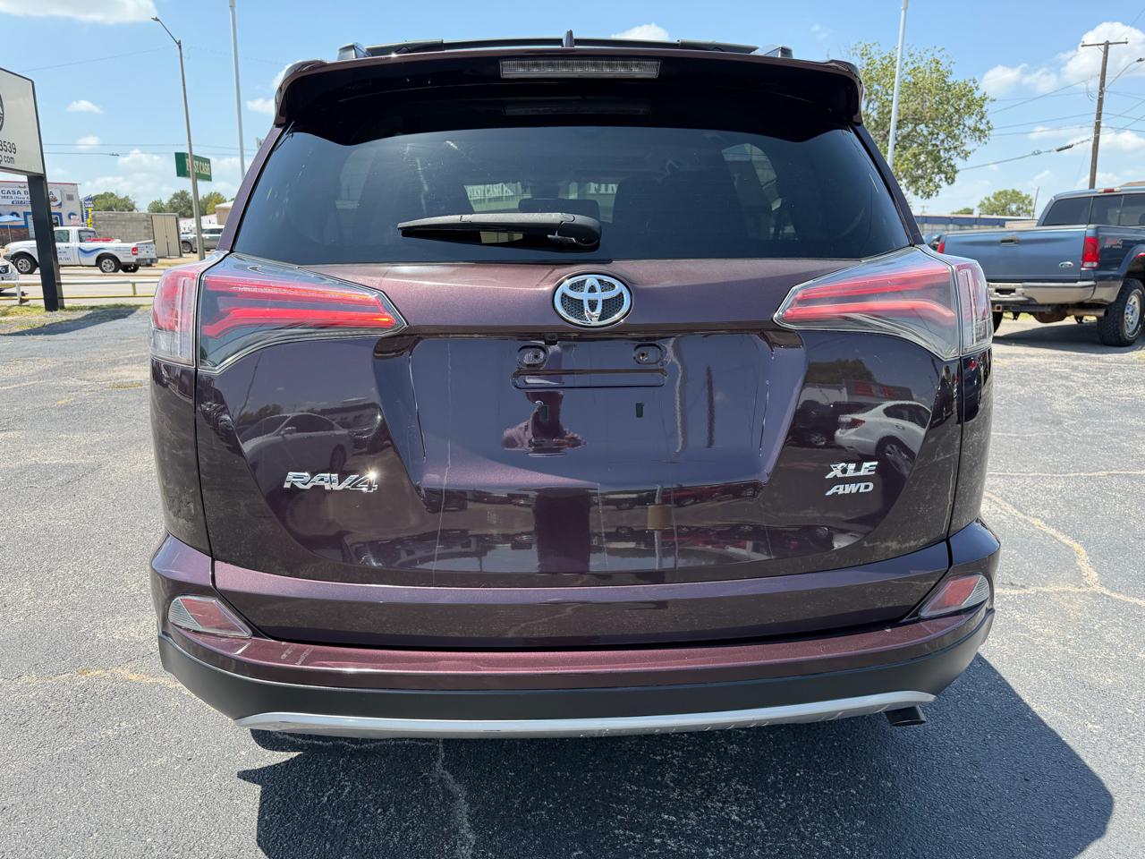 Toyota RAV4 XLE AWD 2017