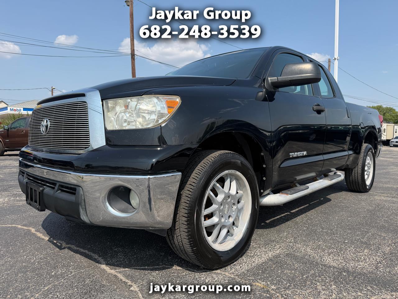 Toyota Tundra Tundra-Grade Double Cab 4.6L 2WD 2011