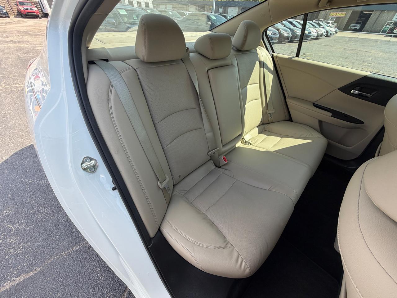 Honda Accord EX-L V6 Sedan AT 2015