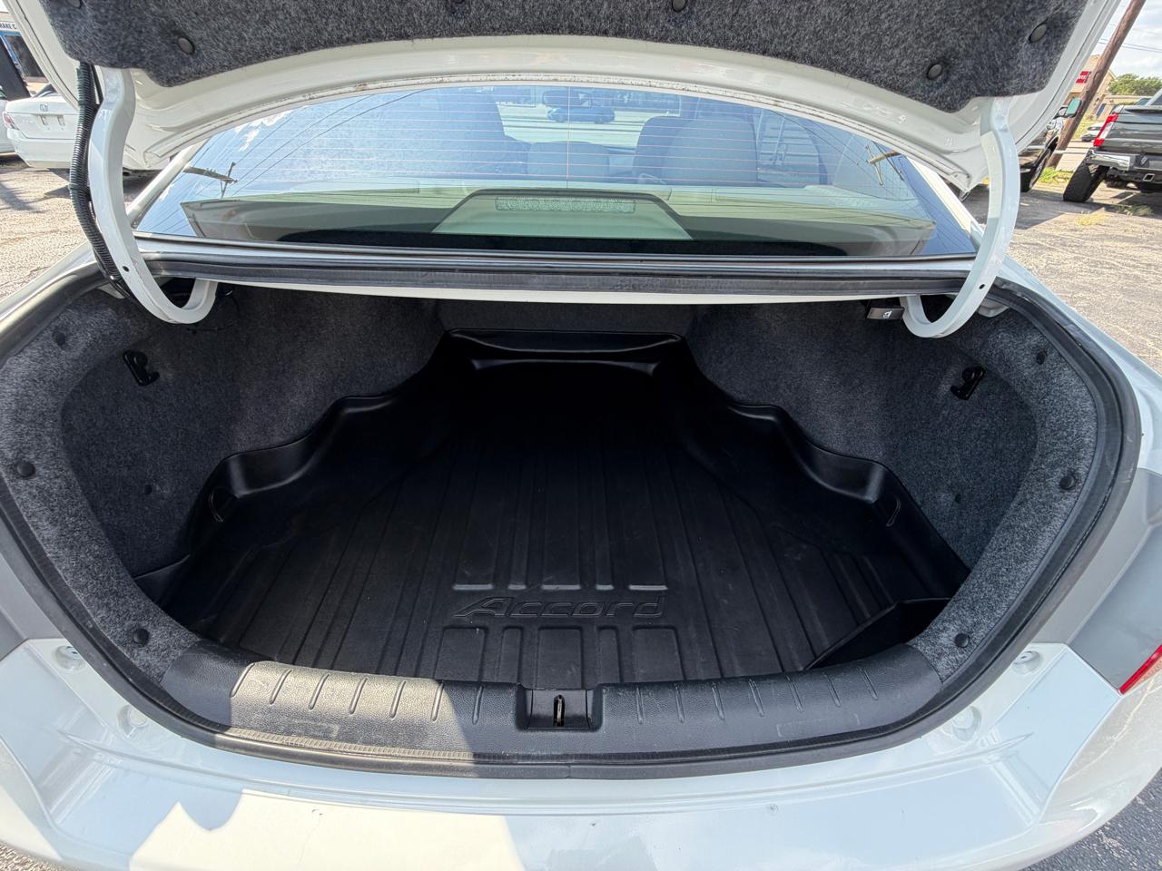 Honda Accord EX-L V6 Sedan AT 2015