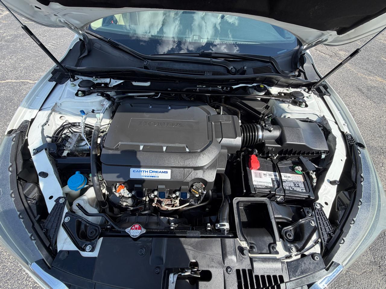 Honda Accord EX-L V6 Sedan AT 2015
