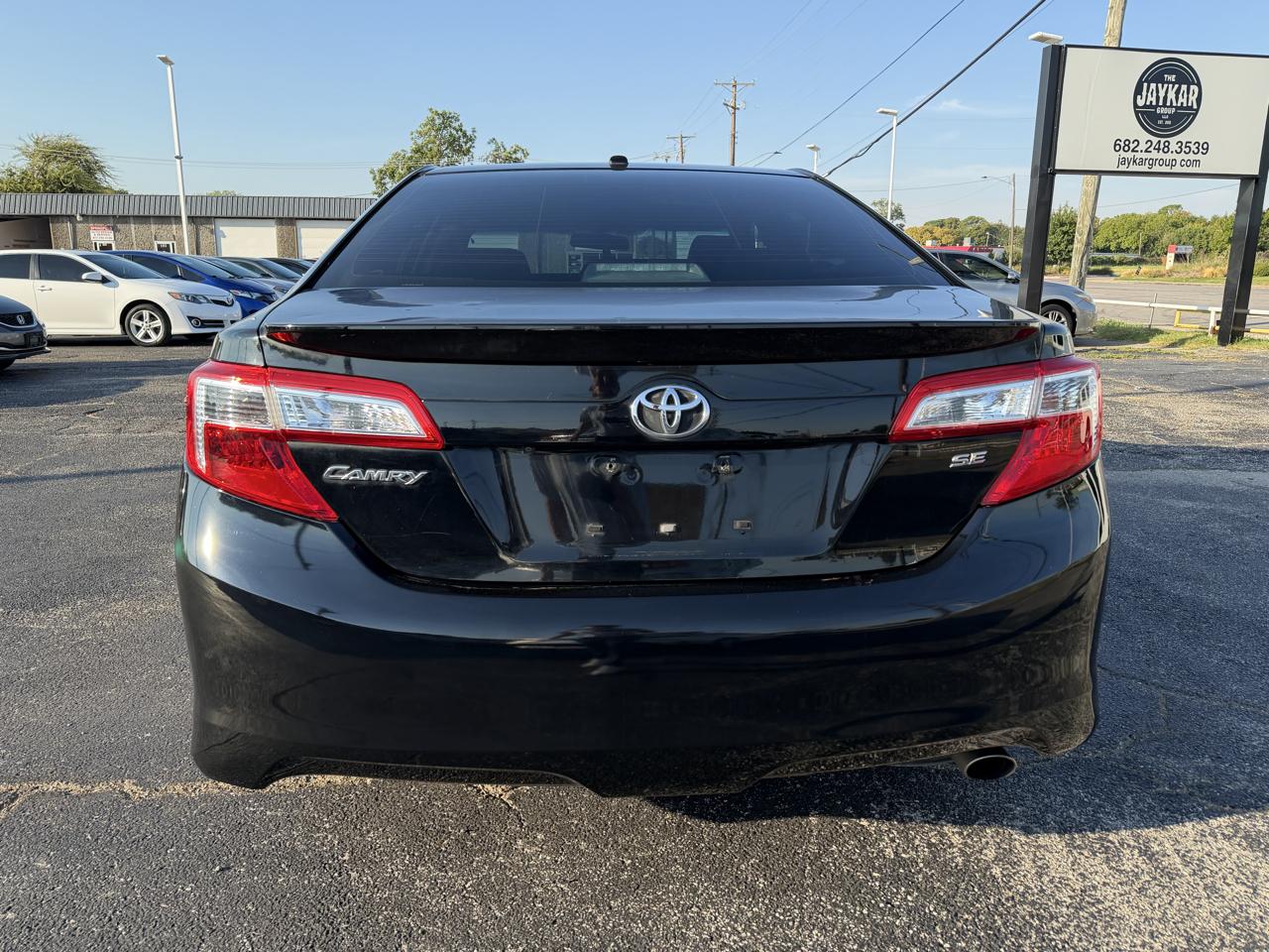 Toyota Camry SE 2014