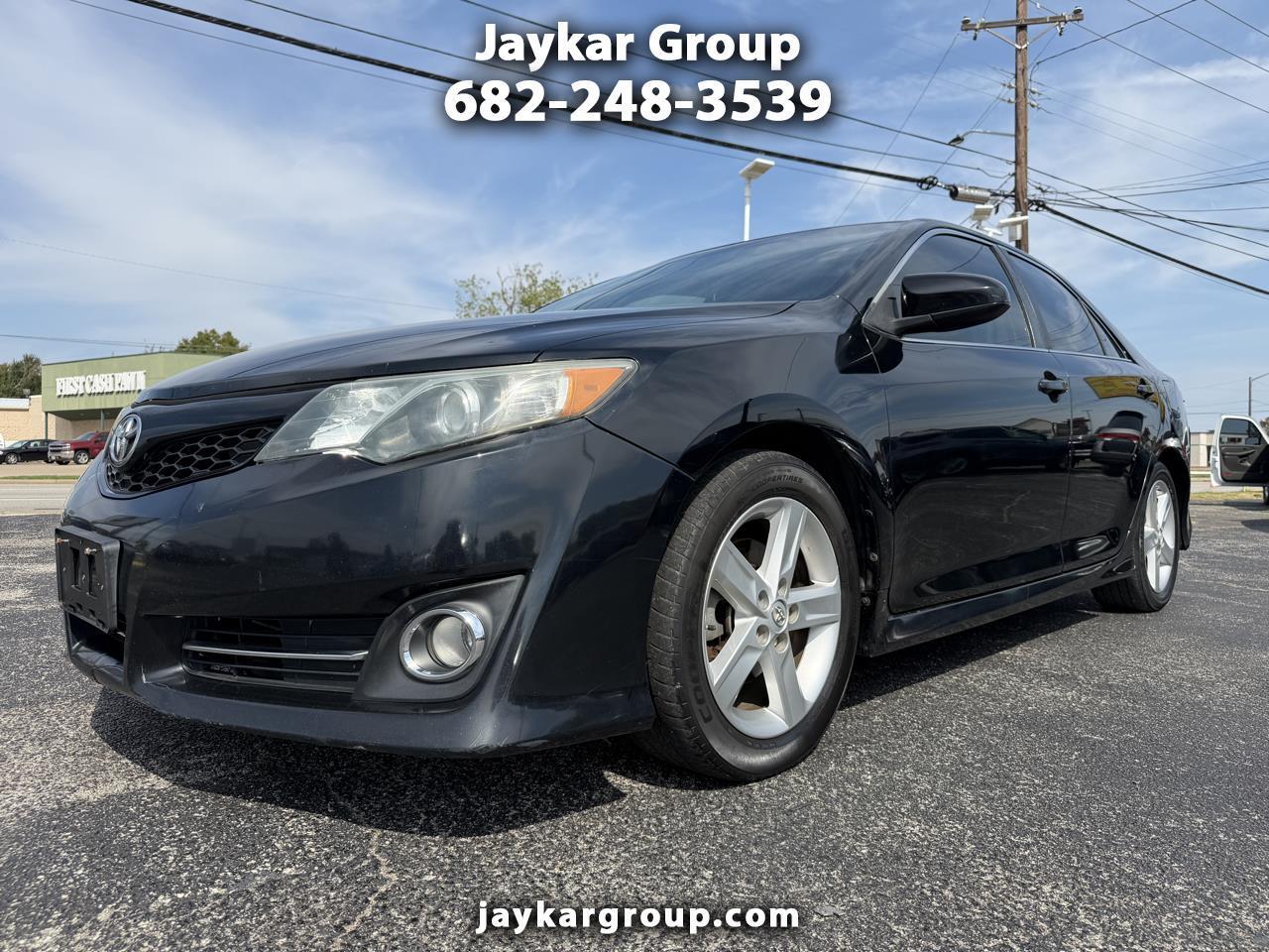 Toyota Camry SE 2014