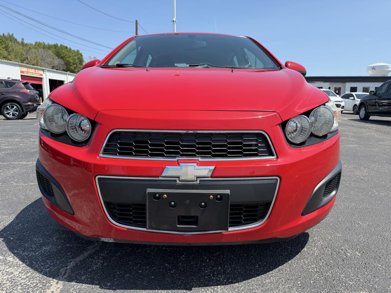 Chevrolet Sonic LT Auto 5-Door 2015