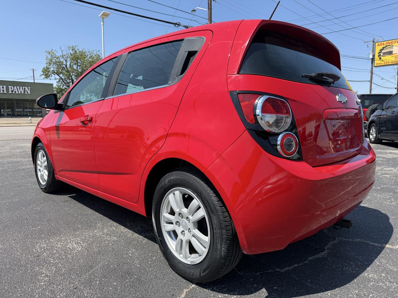 Chevrolet Sonic LT Auto 5-Door 2015