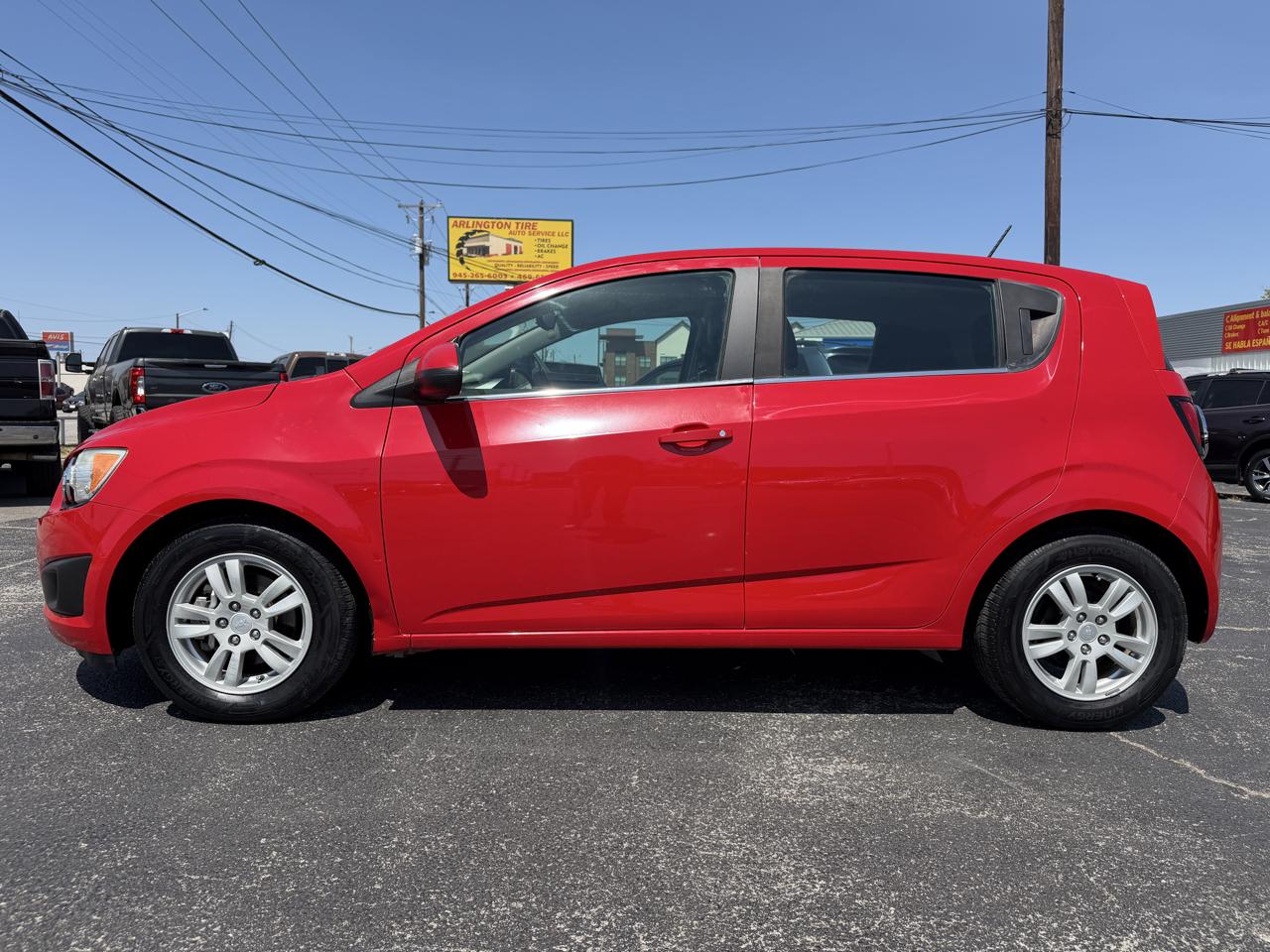 Chevrolet Sonic LT Auto 5-Door 2015