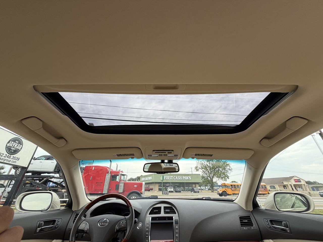 Lexus ES 350 Sedan 2011