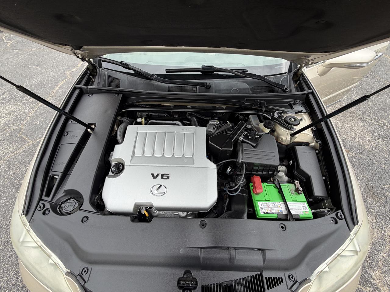 Lexus ES 350 Sedan 2011
