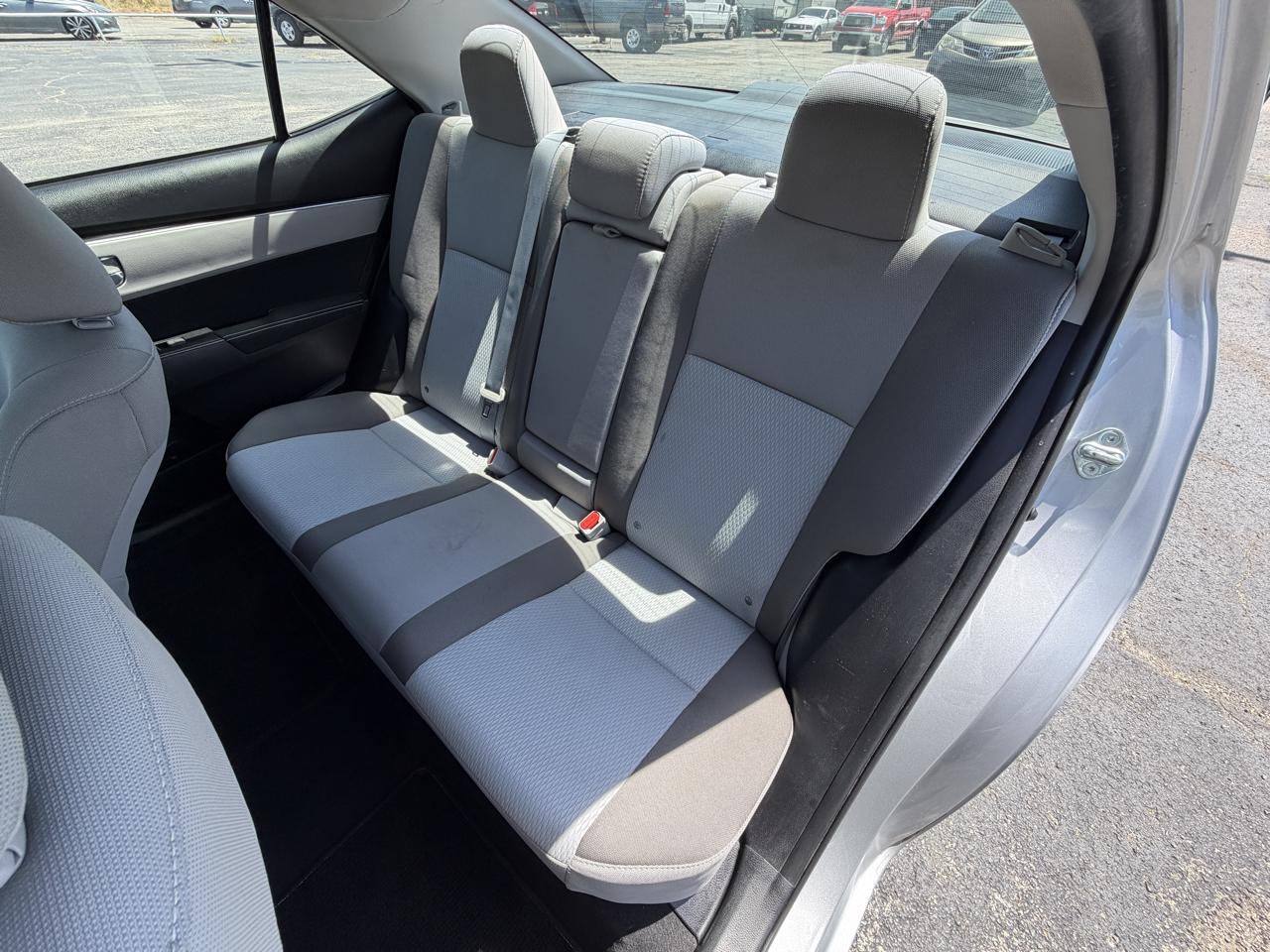 Toyota Corolla LE CVT 2017