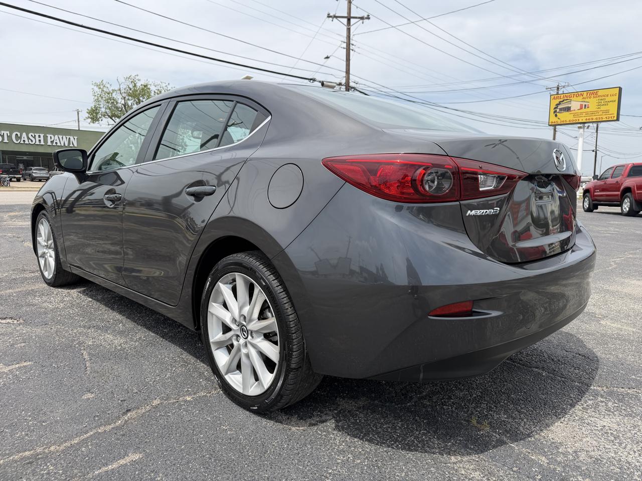 Mazda MAZDA3 i Touring AT 4-Door 2017