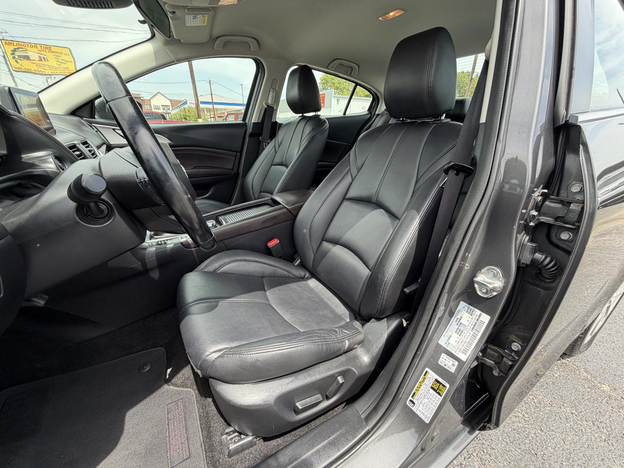Mazda MAZDA3 i Touring AT 4-Door 2017