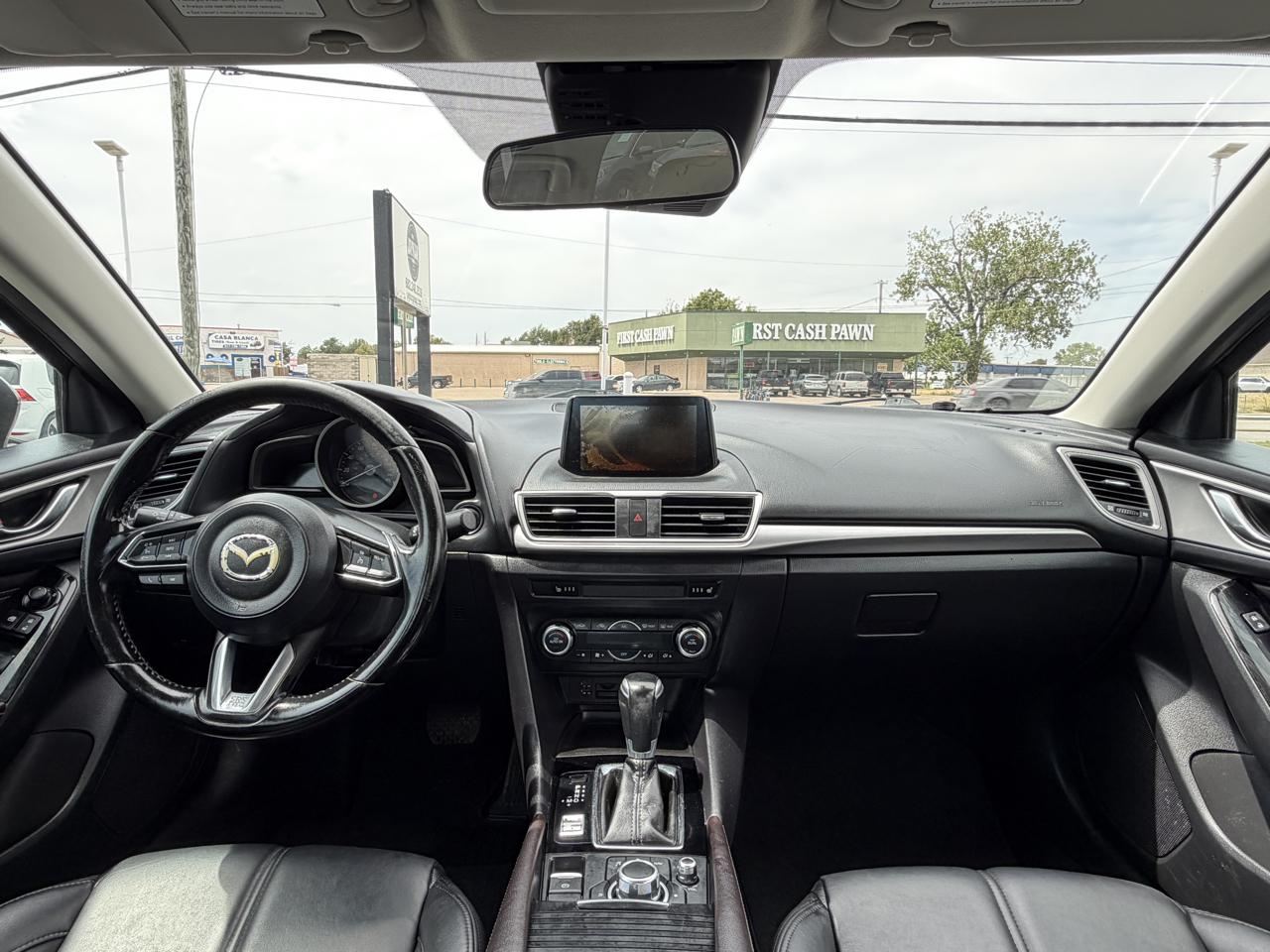 Mazda MAZDA3 i Touring AT 4-Door 2017