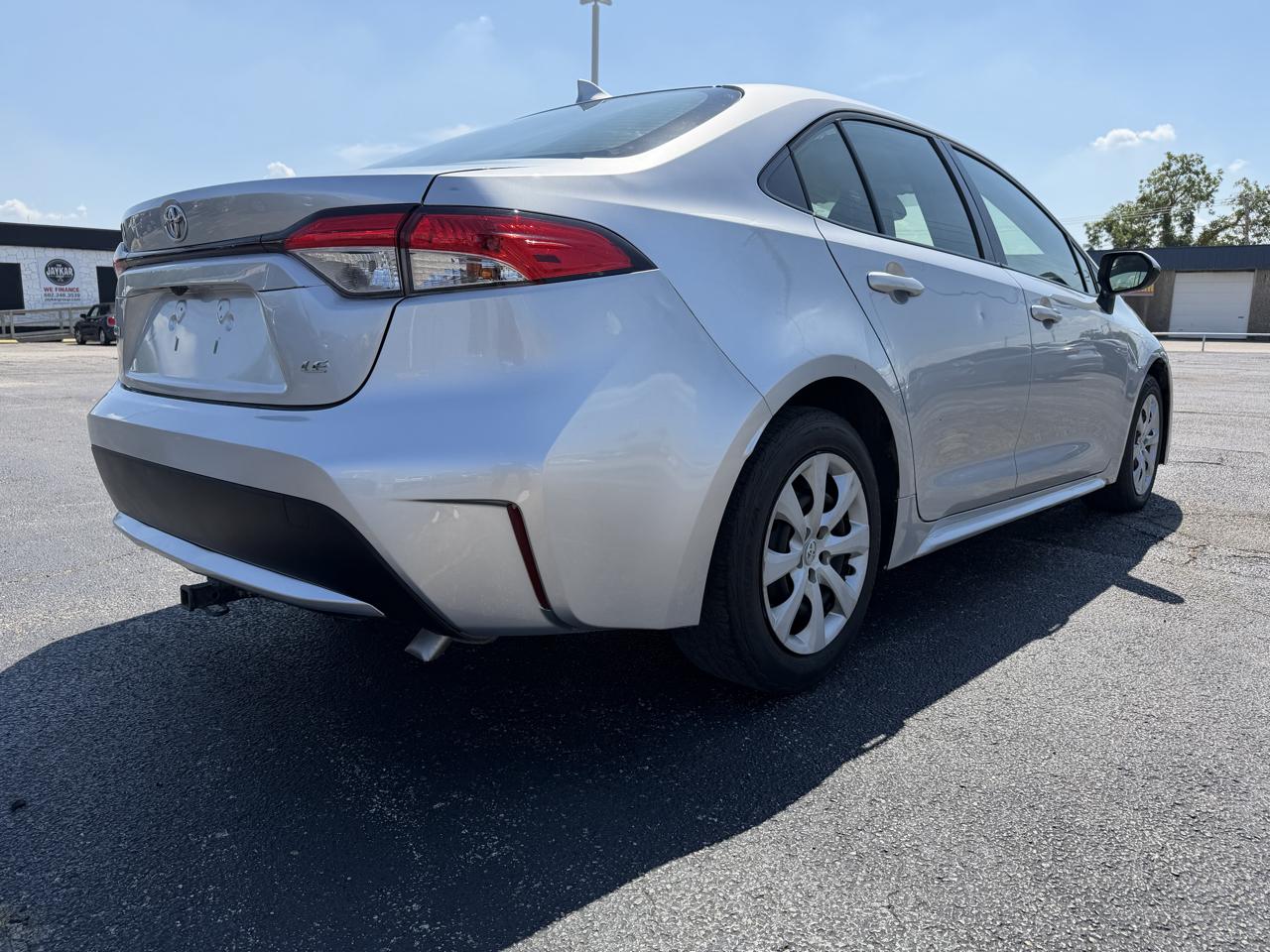 Toyota Corolla LE 2021