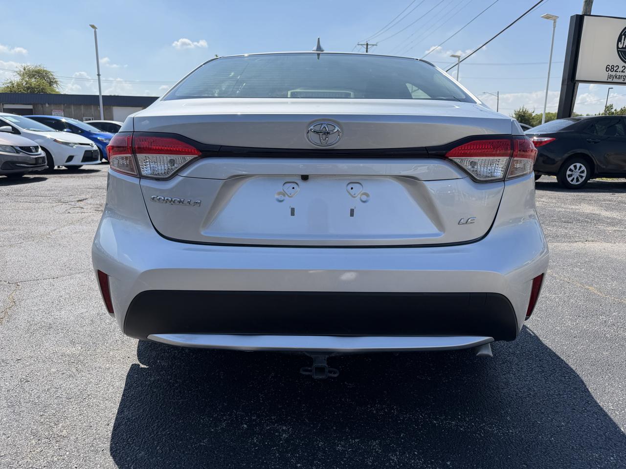 Toyota Corolla LE 2021
