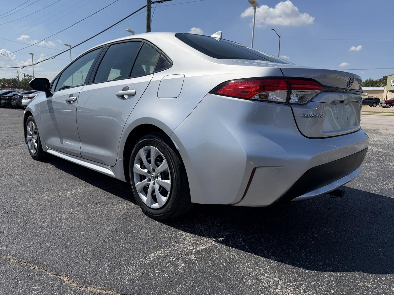 Toyota Corolla LE 2021