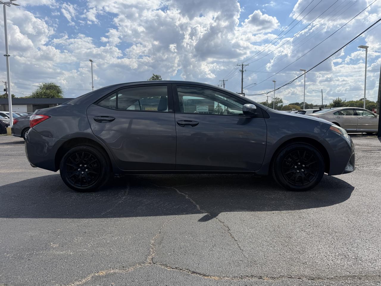 Toyota Corolla LE CVT 2015