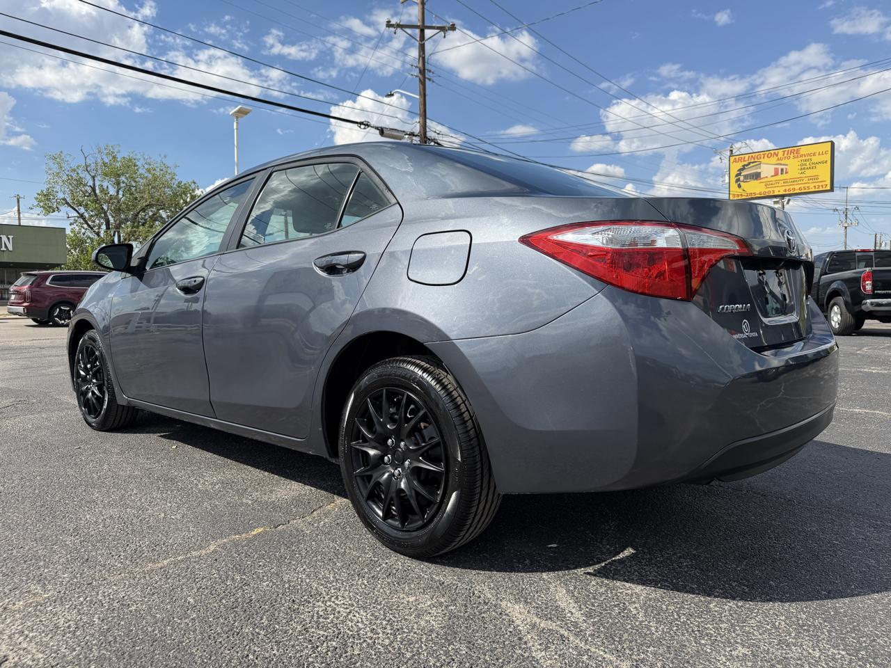 Toyota Corolla LE CVT 2015