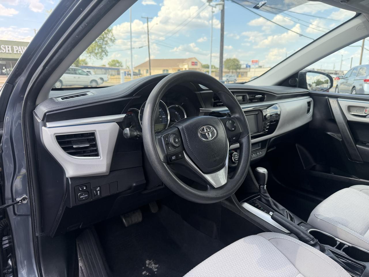 Toyota Corolla LE CVT 2015